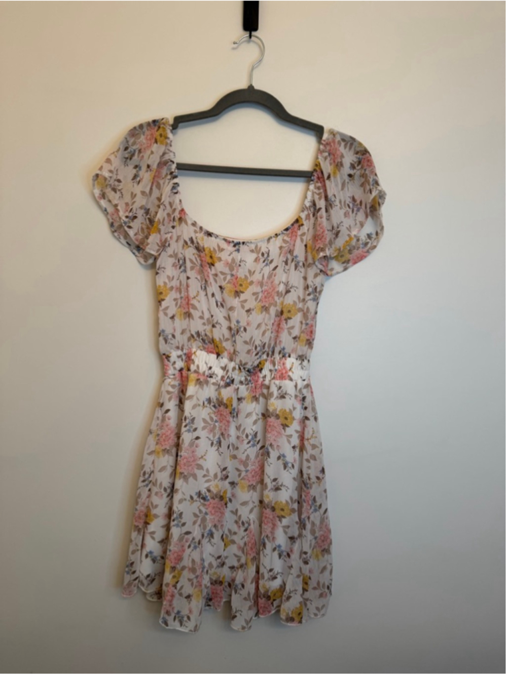 Mi Ami Francesca’s Floral Mini Dress XS Flutter Sleeve Smocked Waist Cottagecore - Picture 2 of 9